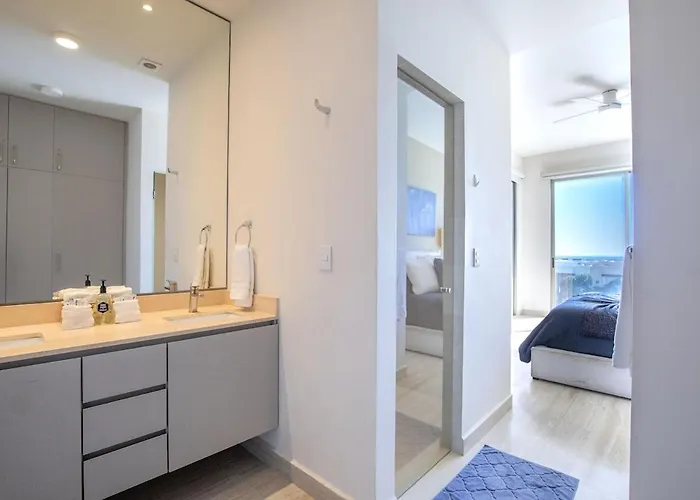 Ocean View Luxe Condo, 3br 3ba, 5 Minutes To Medano! Apartment *