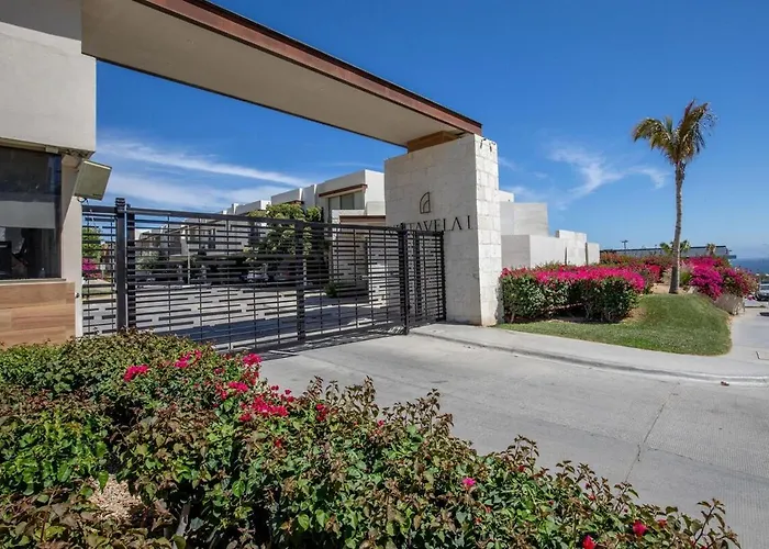Ocean View Luxe Condo, 3br 3ba, 5 Minutes To Medano!