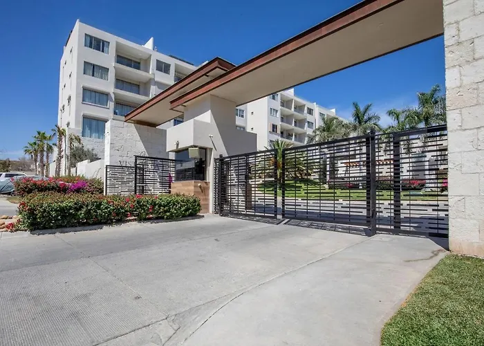 Ocean View Luxe Condo, 3br 3ba, 5 Minutes To Medano! Appartamento