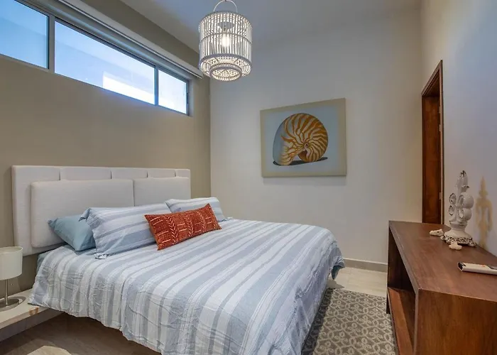 Ocean View Luxe Condo, 3br 3ba, 5 Minutes To Medano! *