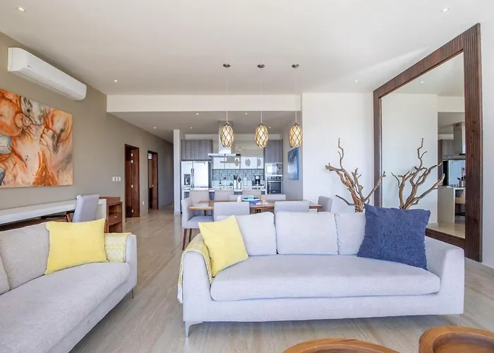 Ocean View Luxe Condo, 3br 3ba, 5 Minutes To Medano! Appartamento Cabo San Lucas